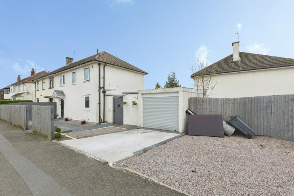 Main image of property: Aylestone Drive, LEICESTER, Leicestershire, LE2