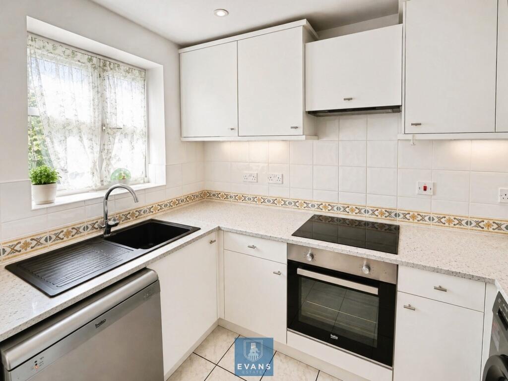 House in Coventry, Bishopsgate Green, Radford - View 4