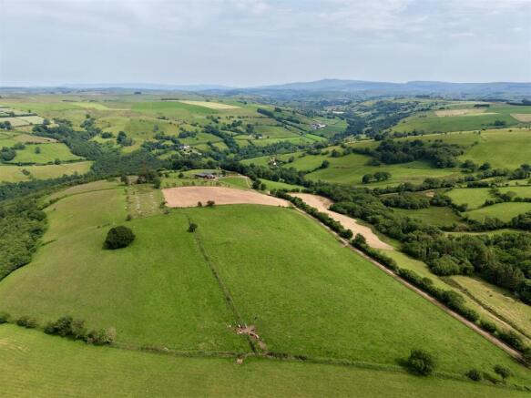 dji_fly_20260622_151130_0285_1782666474814_photo.J
