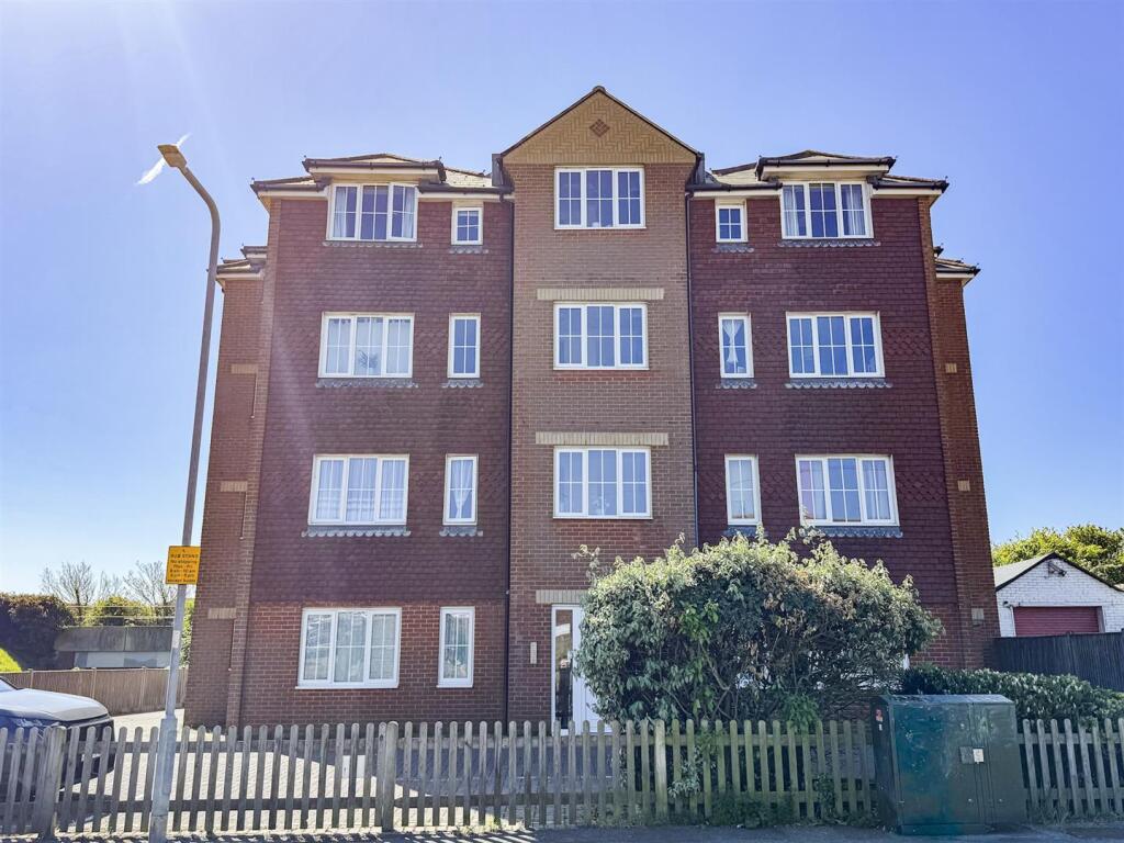 Main image of property: Ashdown Road, Bexhill-On-Sea, TN40 1SW