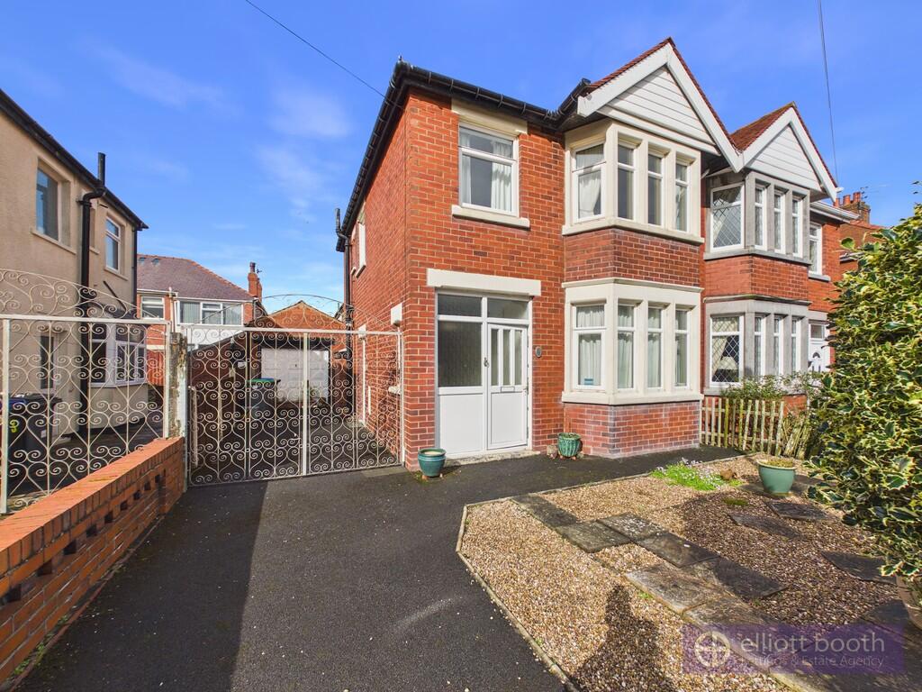 Main image of property: 5 Ravenwood Avenue