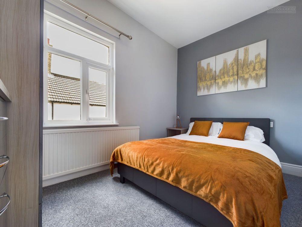 Main image of property: Mayors Walk, Peterborough