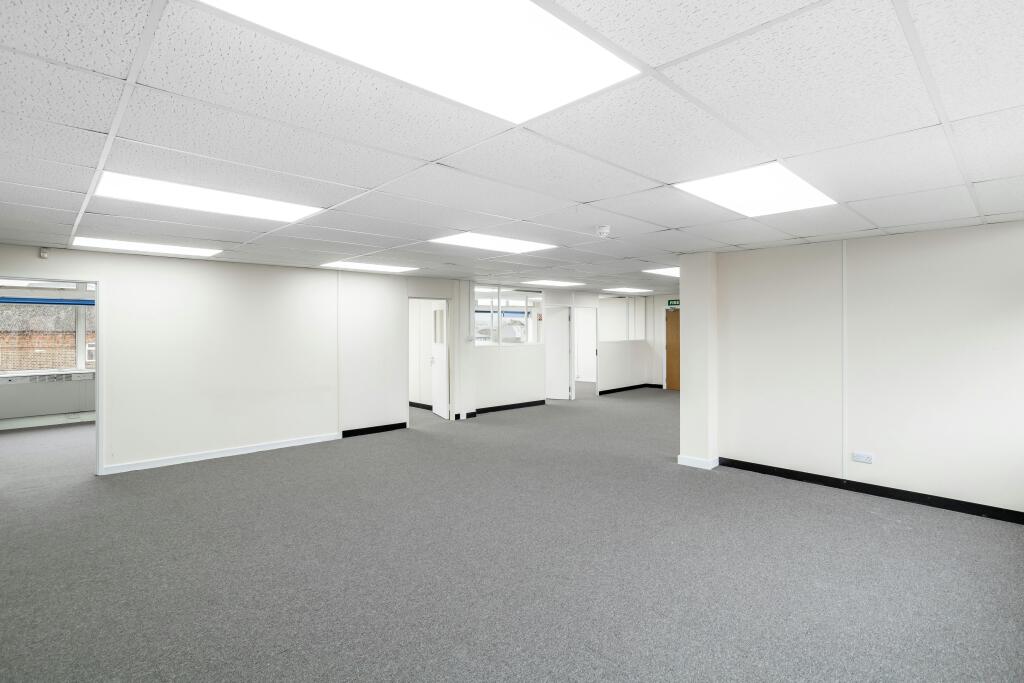 Hille Watford20.jpg