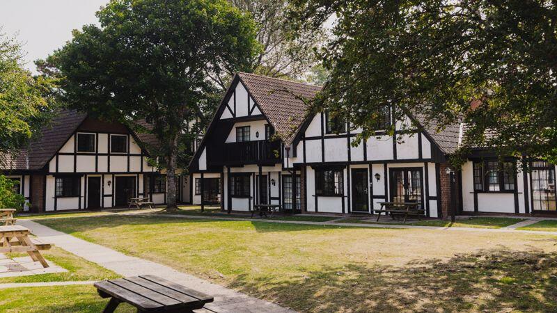 Main image of property: 26 Tudor Court, Tolroy Manor