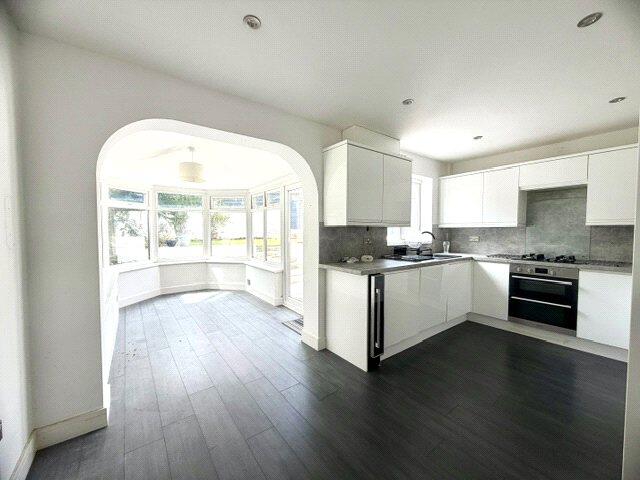 Bracklesham Close, Southampton, Hampshire, SO19