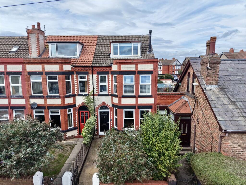 House in Hoylake, Meols