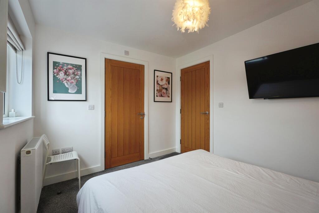 Additional image 9 of Denham Drive, Bradford