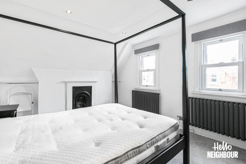 Apartment in London - More