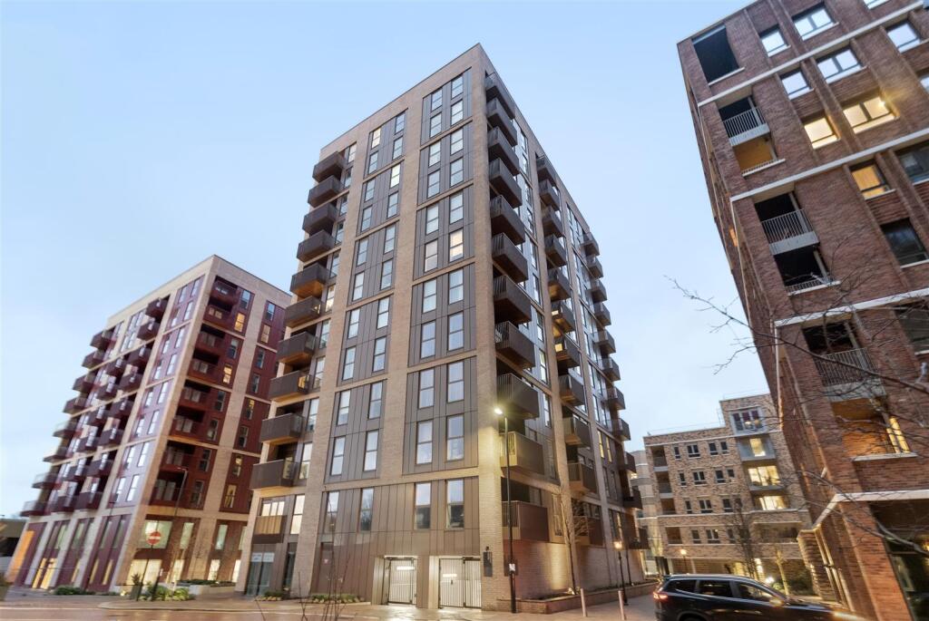 Main image of property: Winchat House, Alexandra Gate, Hornsey, N8