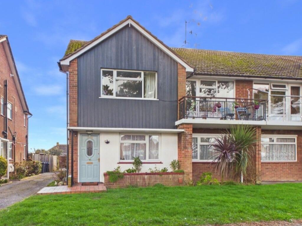 Main image of property: Goring Road, Goring-by-sea, Worthing, BN12 4BB