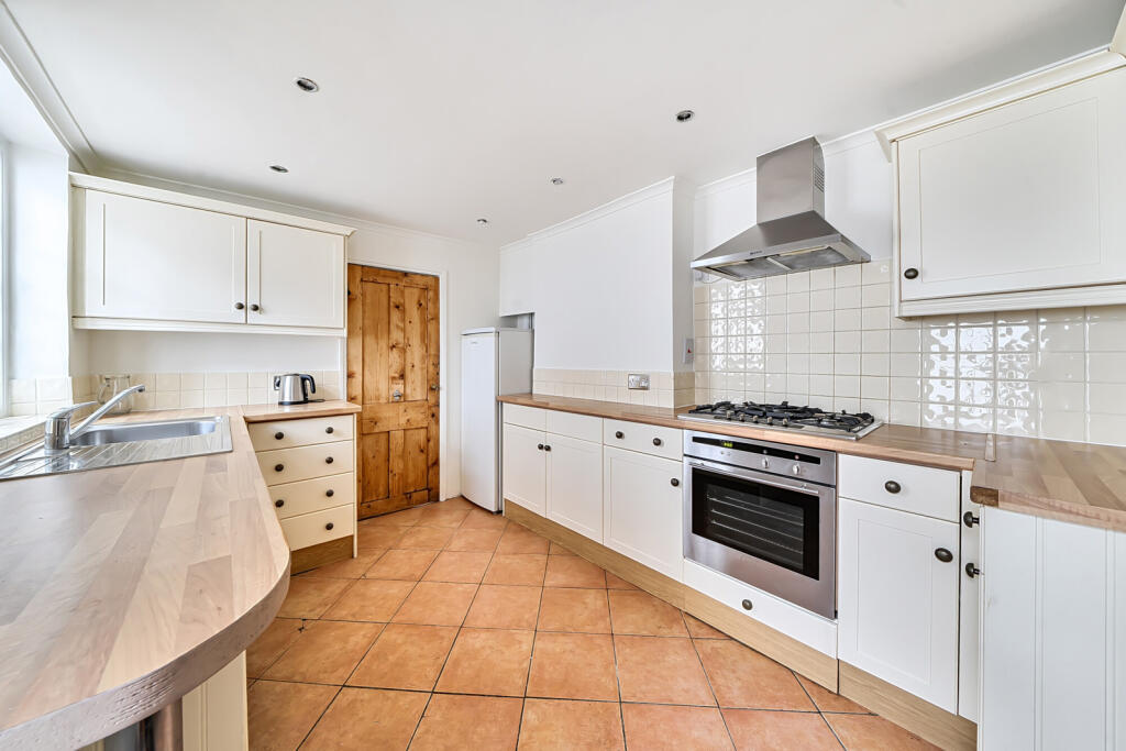 House in London, Park Royal - View 4