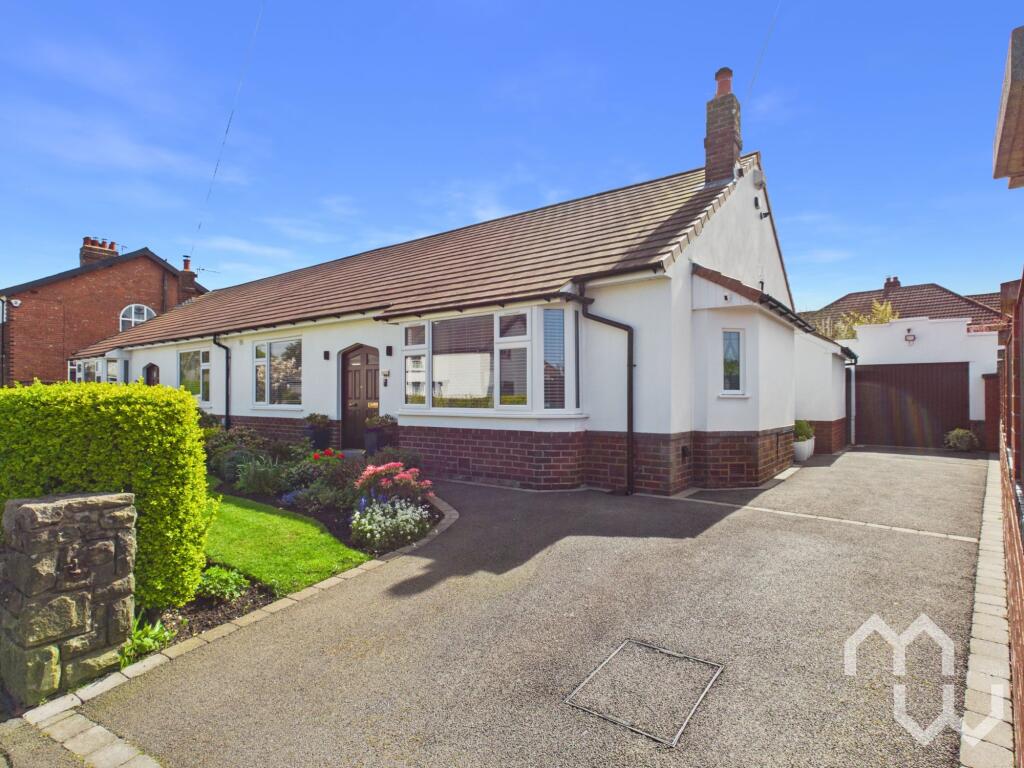 Main image of property: Manor Lane, Penwortham, PR1