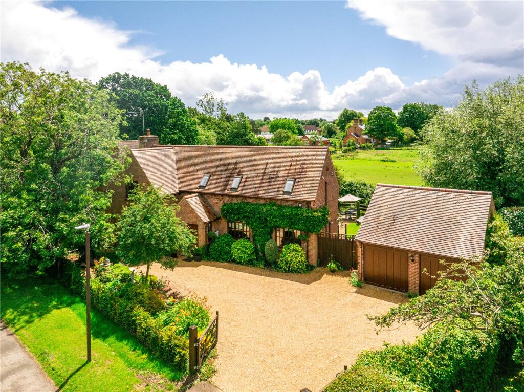 Main image of property: Leys Road, Loughton, Milton Keynes, Buckinghamshire, MK5