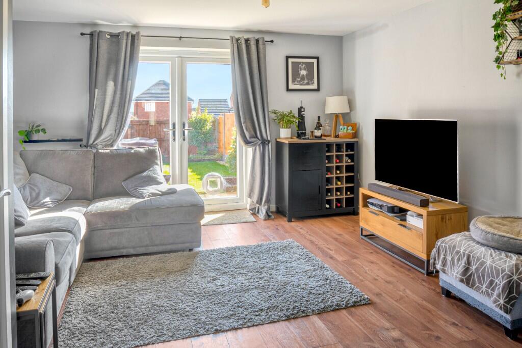 38 Cuckoo Drive, Kibworth, LE8 0XL photo 4
