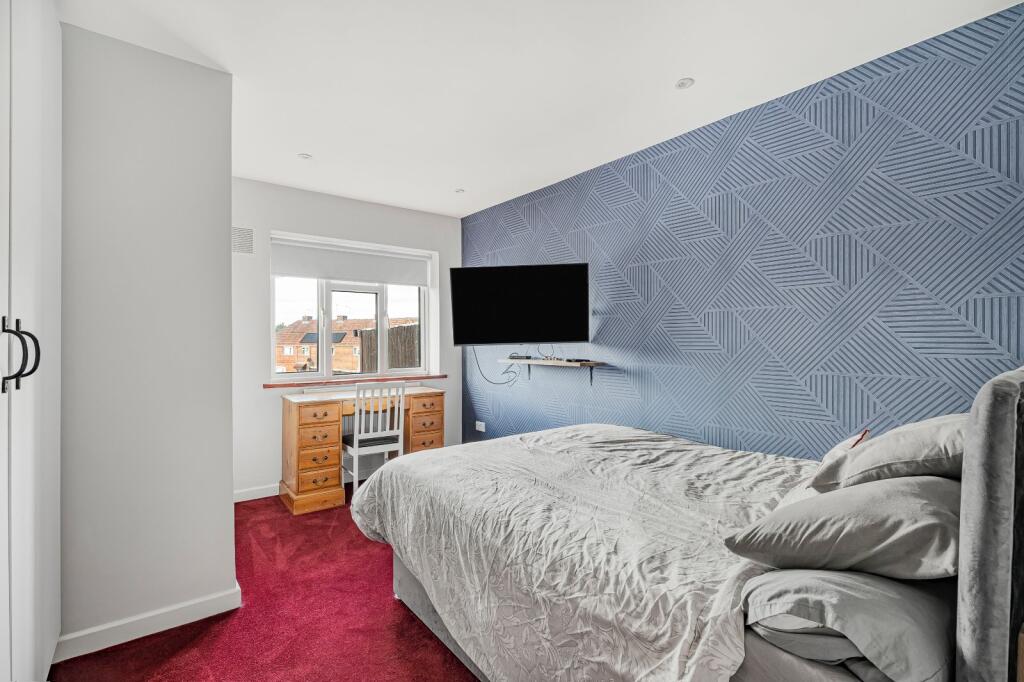 House in Guildford - View 5