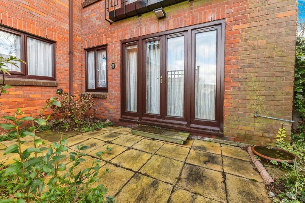 Additional image 8 of Batchwood View, St. Albans