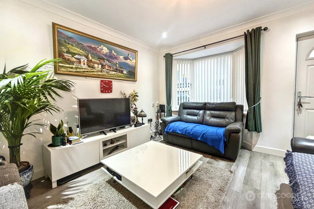 Central Avenue, Abbey Green, Nuneaton, CV11 5BD photo 4