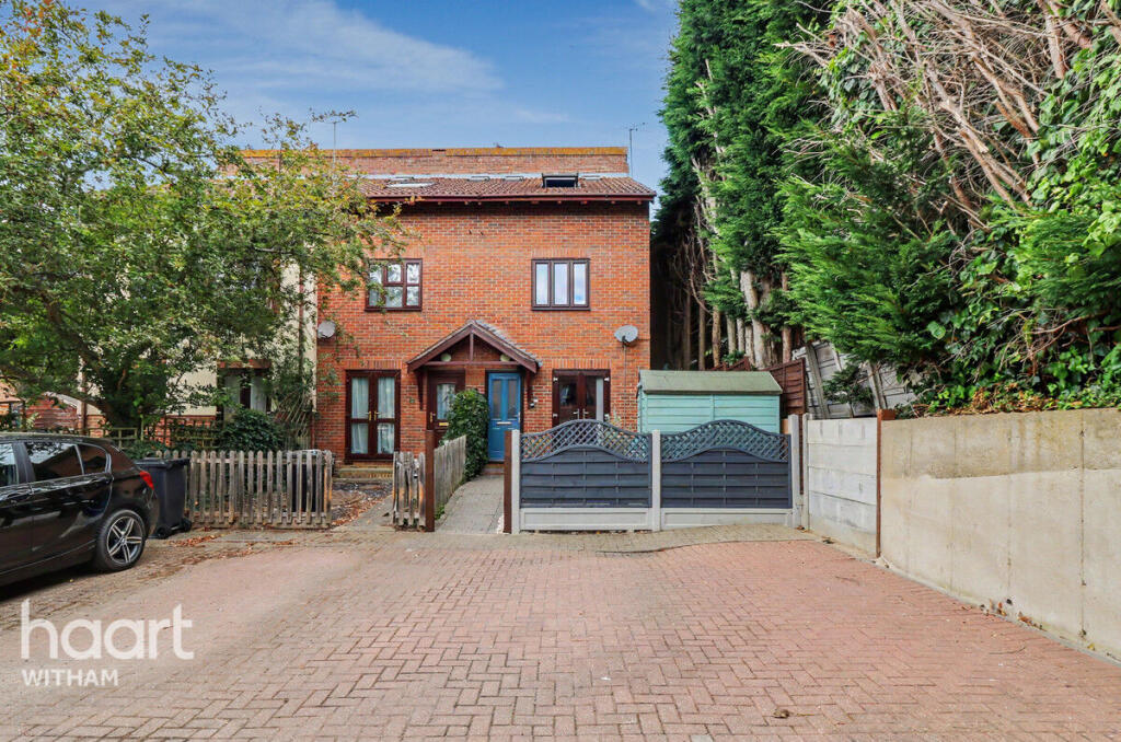 Main image of property: Heriot Way, Great Totham