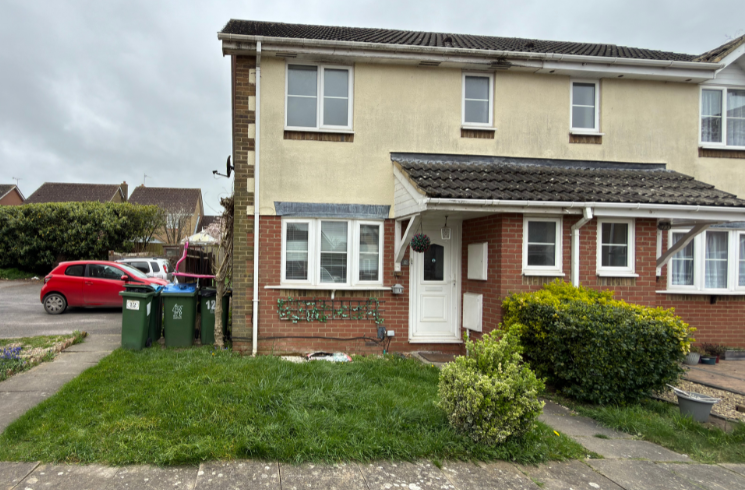 Main image of property: Plough Close, Aylesbury, Buckinghamshire, HP21