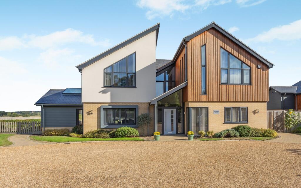 House in Norwich - View 2