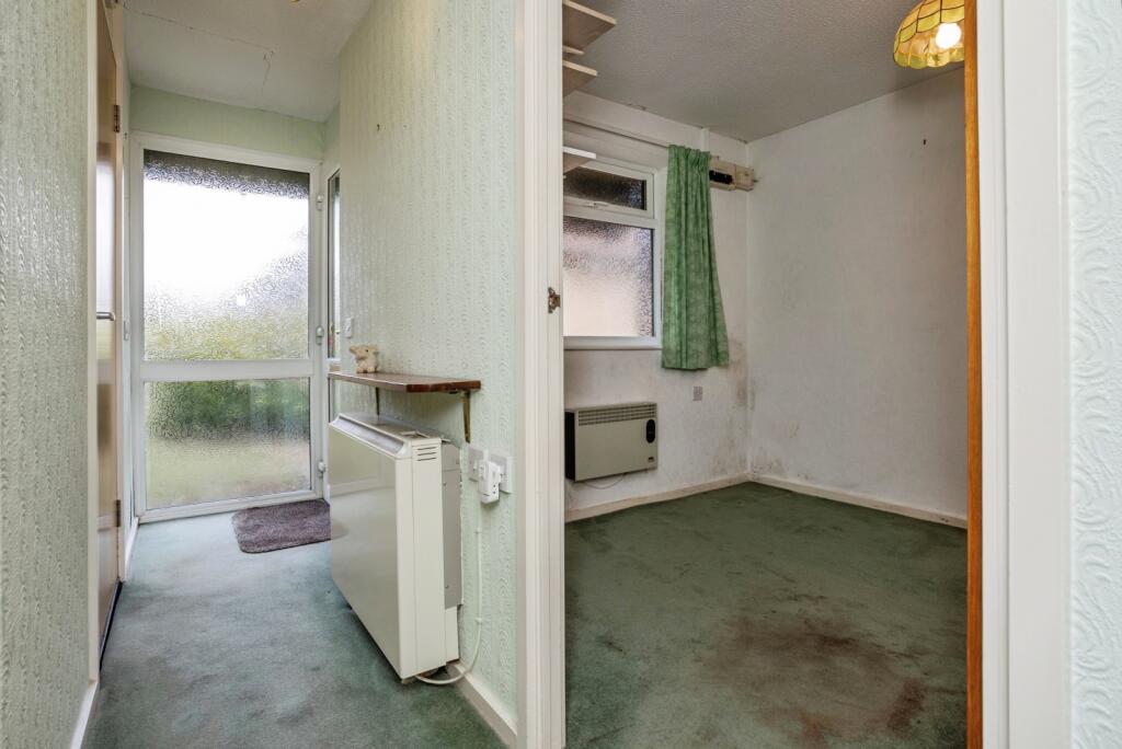 House in Rushcliffe, Bingham - More