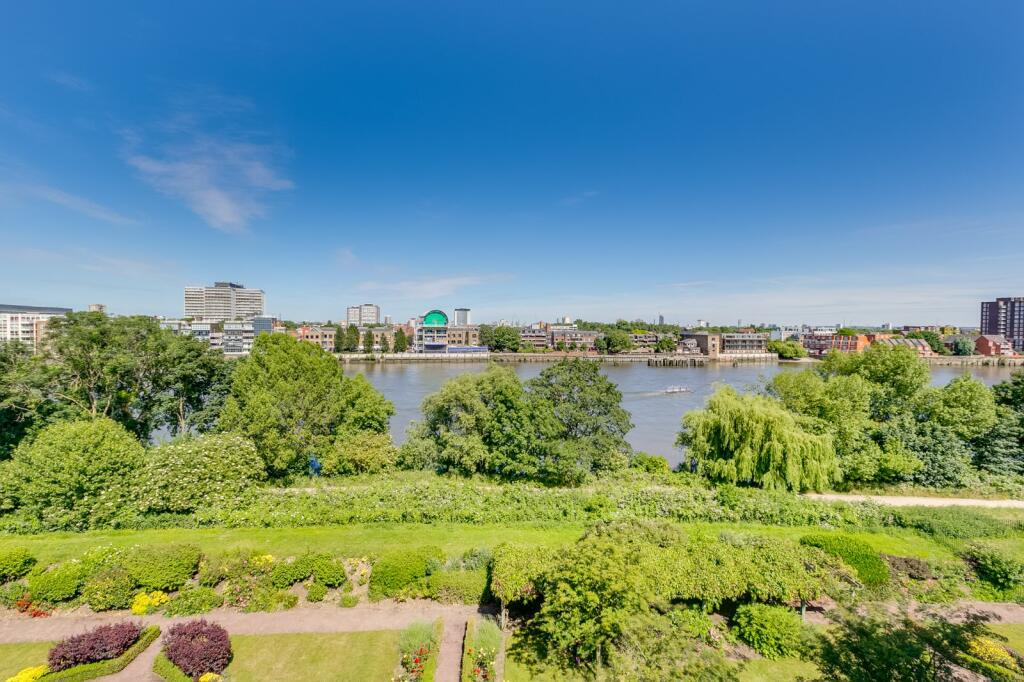 Apartment in London - View 5