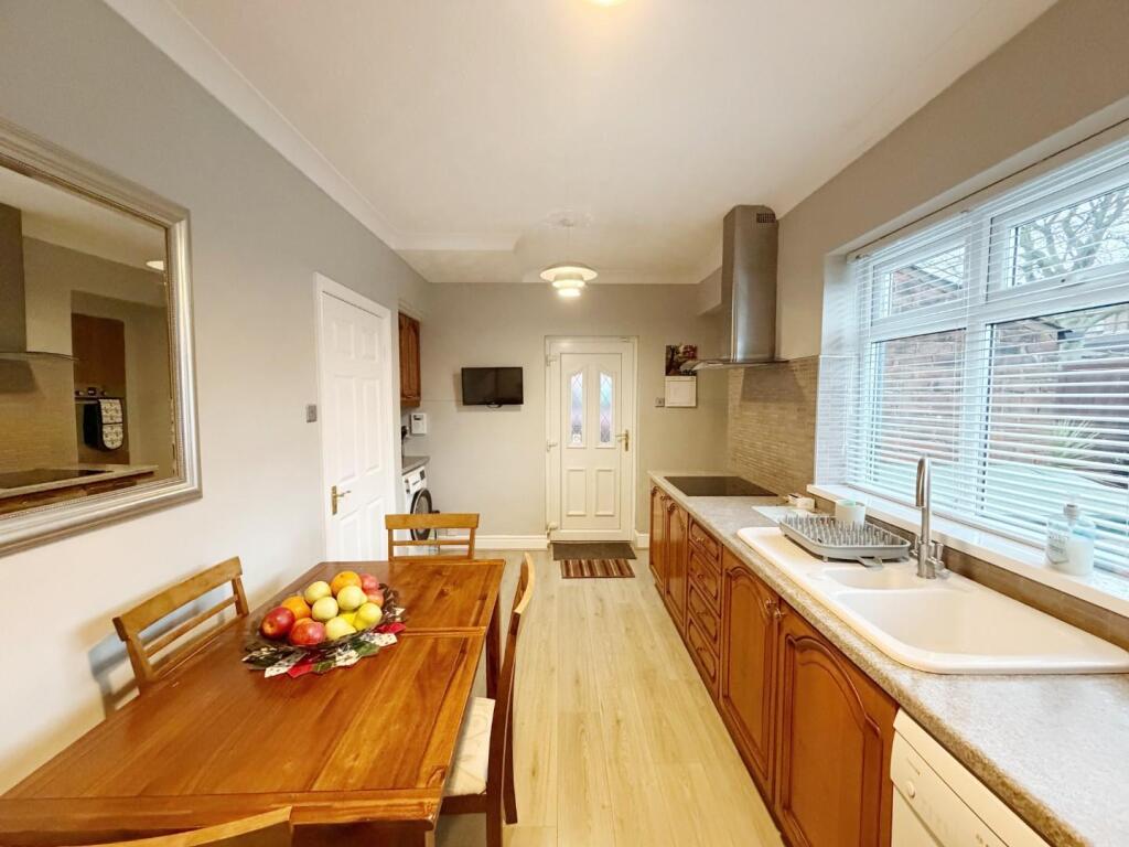 Wellfield Road North, Wingate photo 4