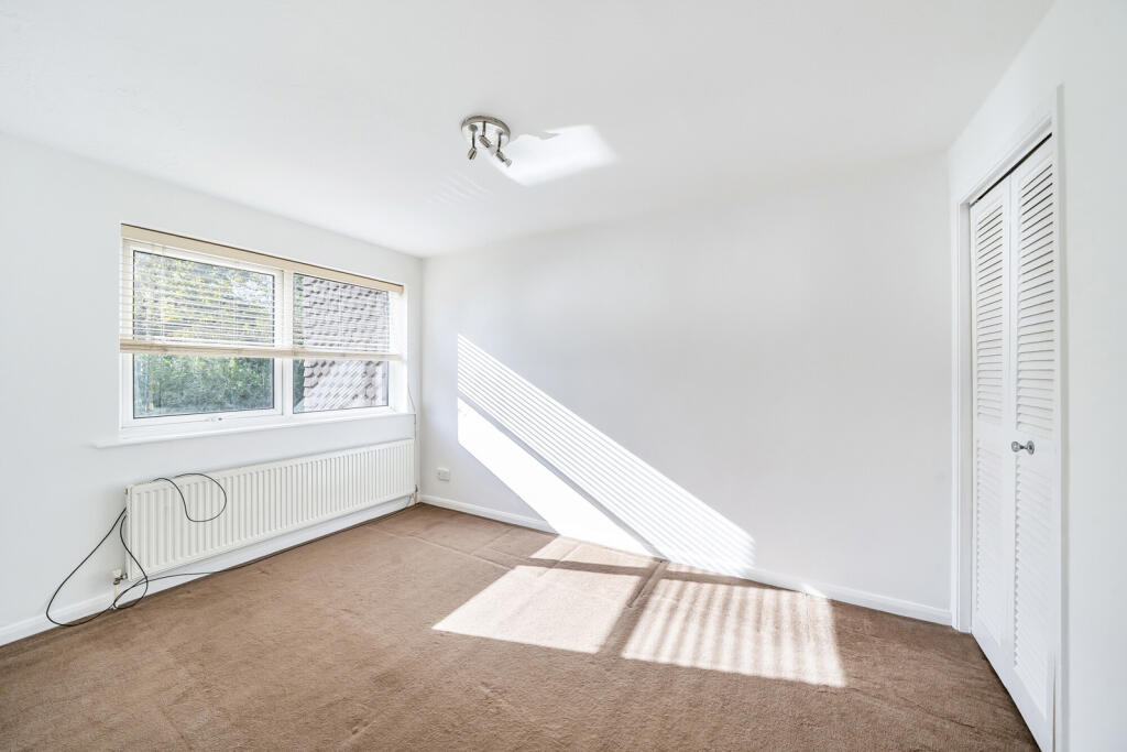 House in London - View 5