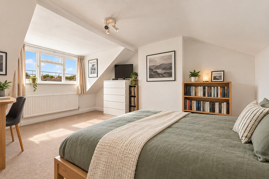 Apartment in London, World's End, Brompton