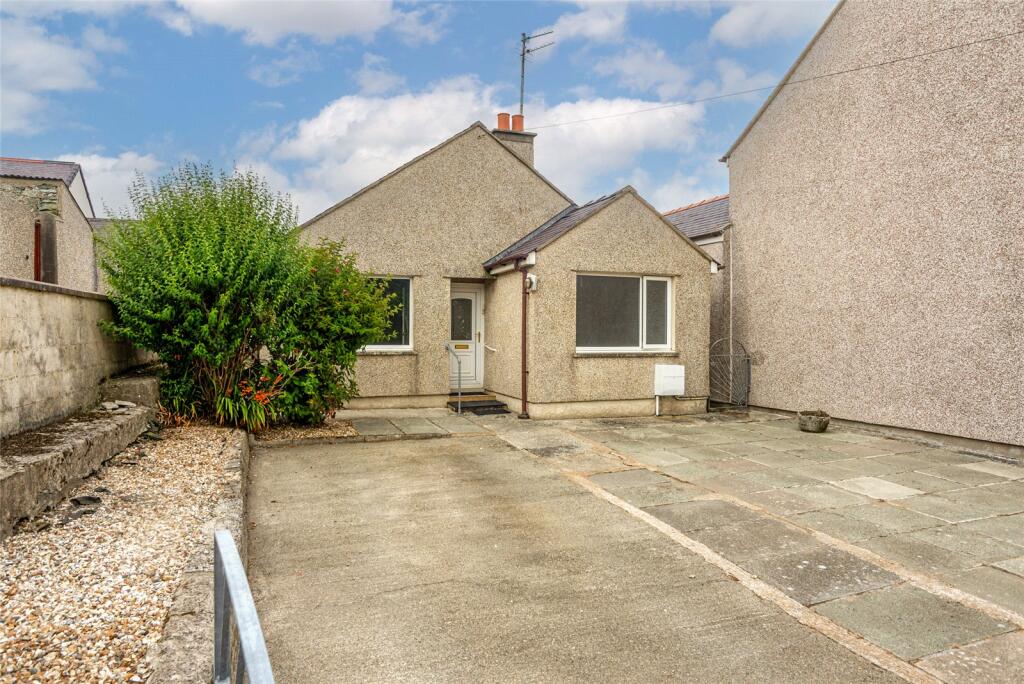 Main image of property: High Terrace, Holyhead, Isle of Anglesey, LL65