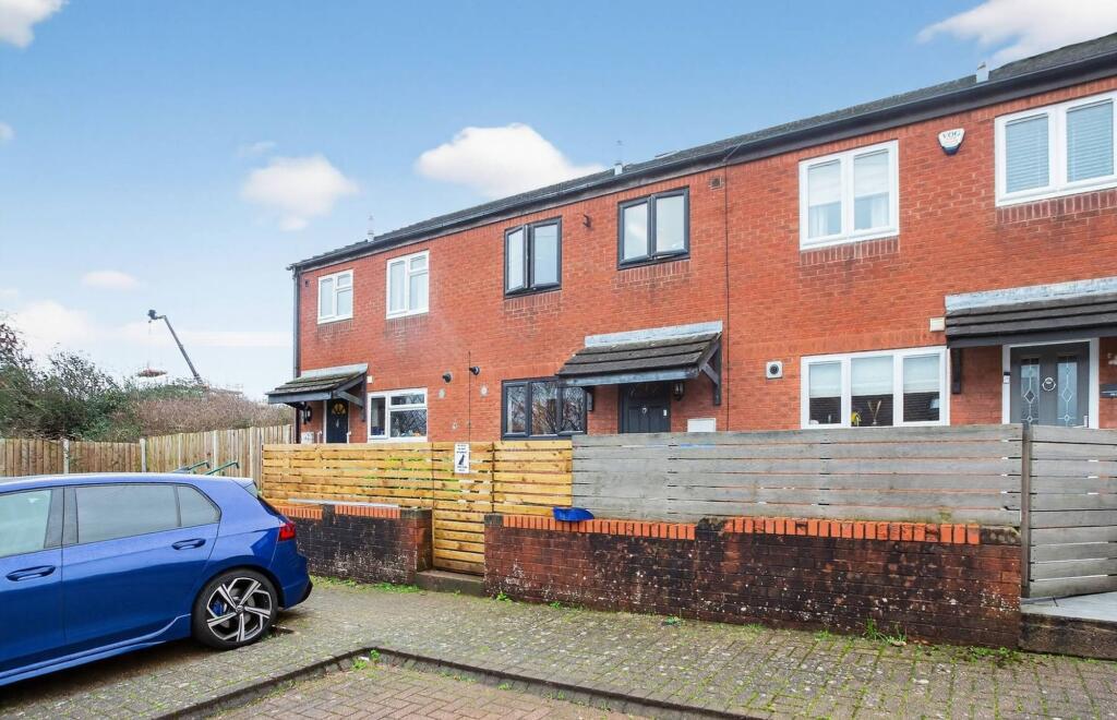 Main image of property: Hillary Rise, Barry, CF63
