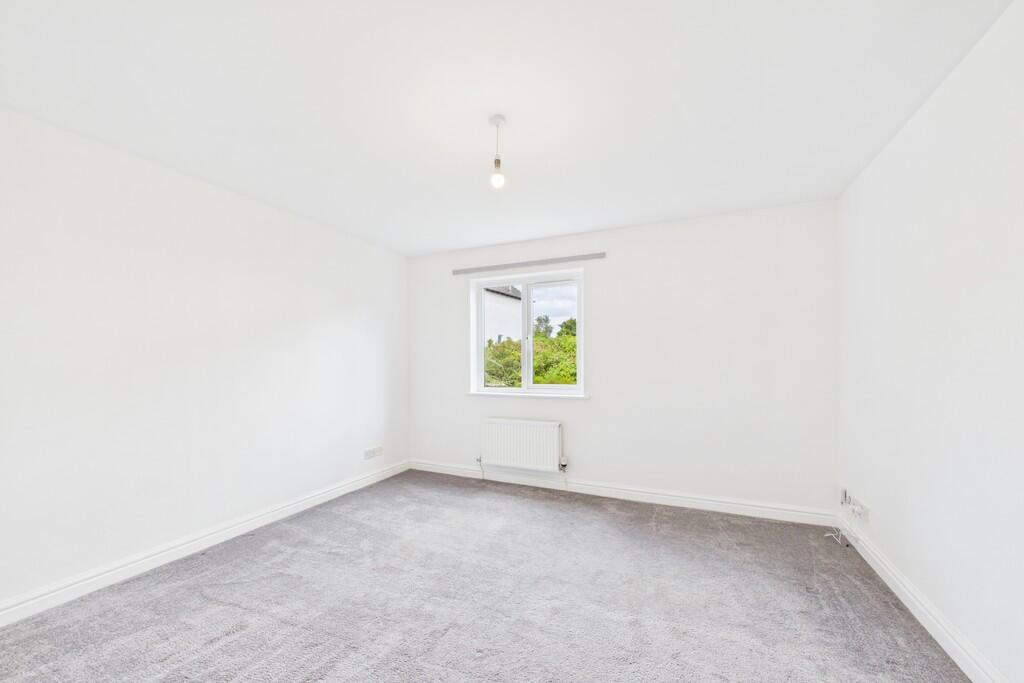House in Lancaster - View 4