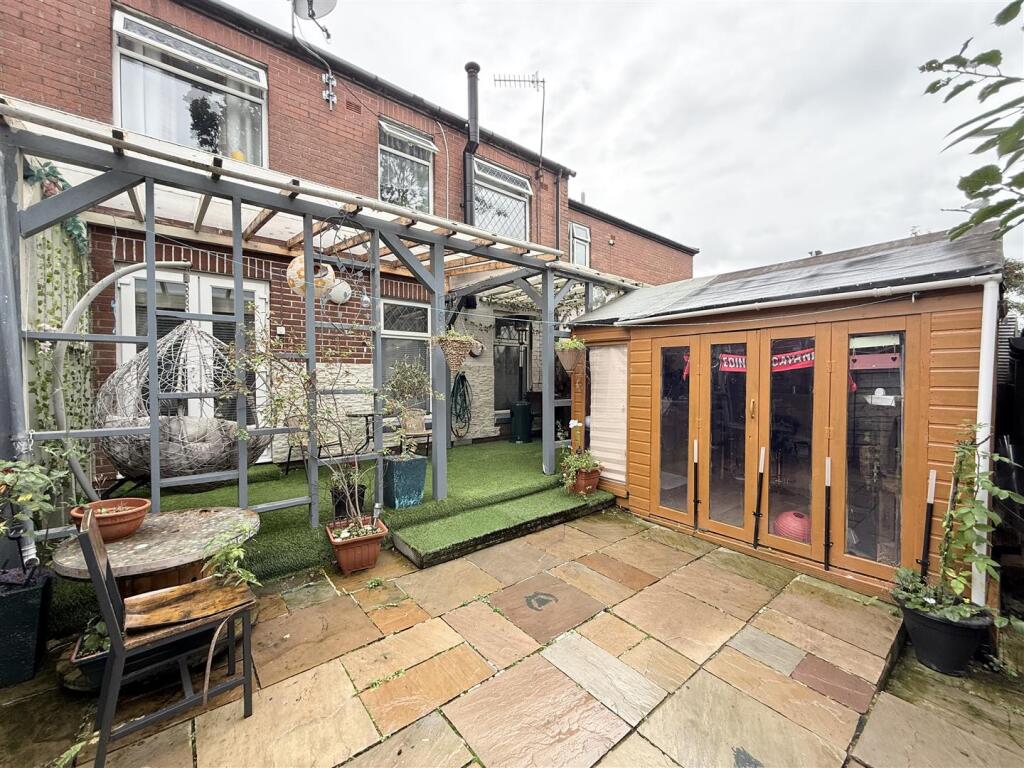 House in Tameside, Moorgate - View 4