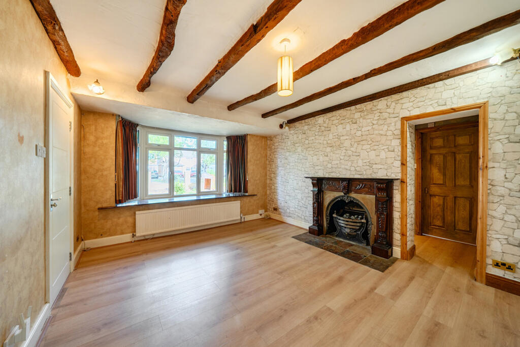 House in Southall - View 5