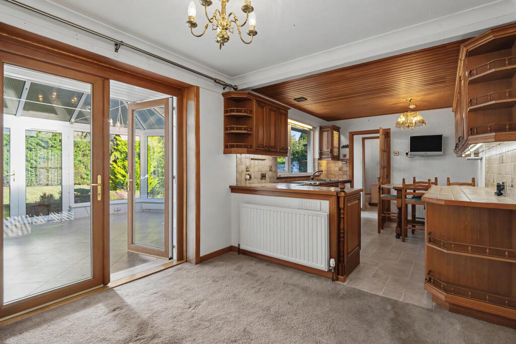 House in Elgin, Morriston - More