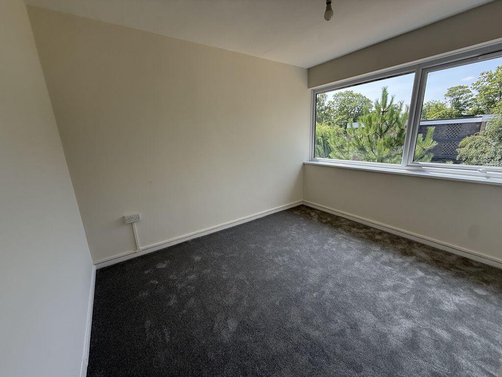 Apartment in Birmingham, West Midlands - View 6
