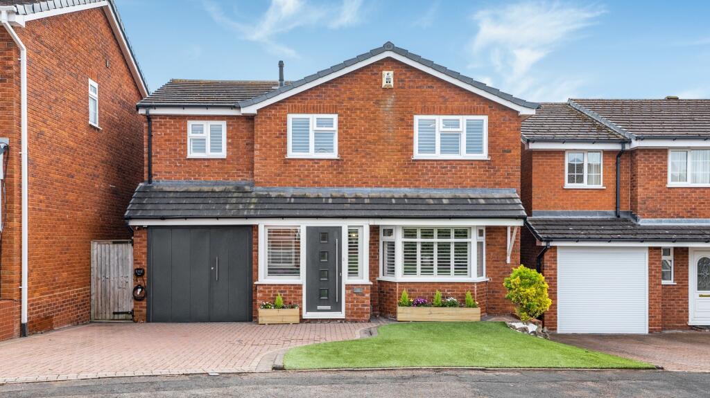 Main image of property: Gainsborough Drive, Tamworth, Staffordshire
