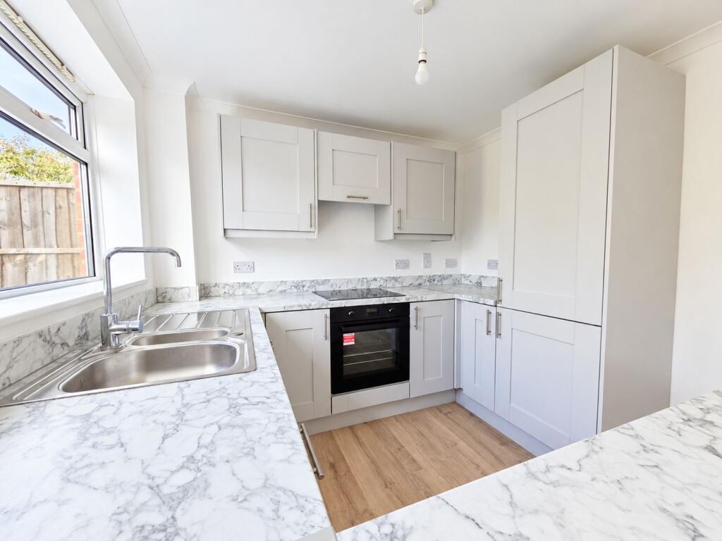 House in Maidstone, Staplehurst - View 4