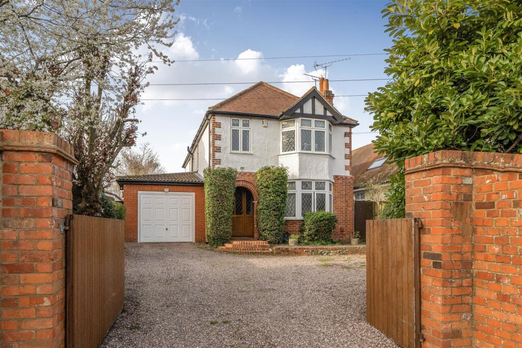 Main image of property: Henley Road, Caversham, Reading