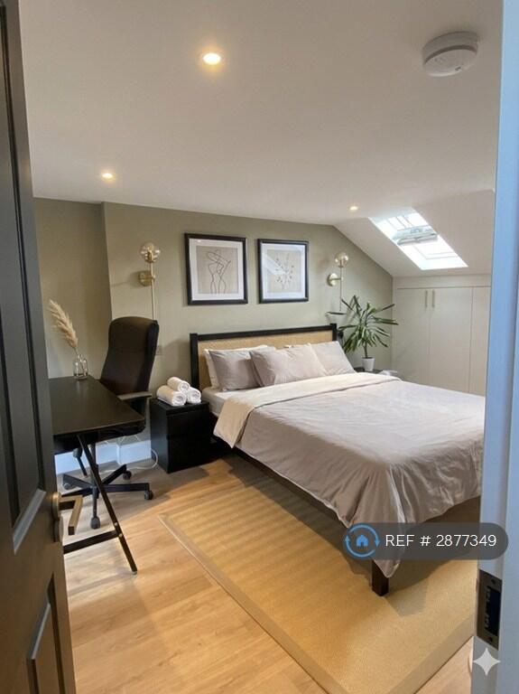 4 bedroom terraced house for rent