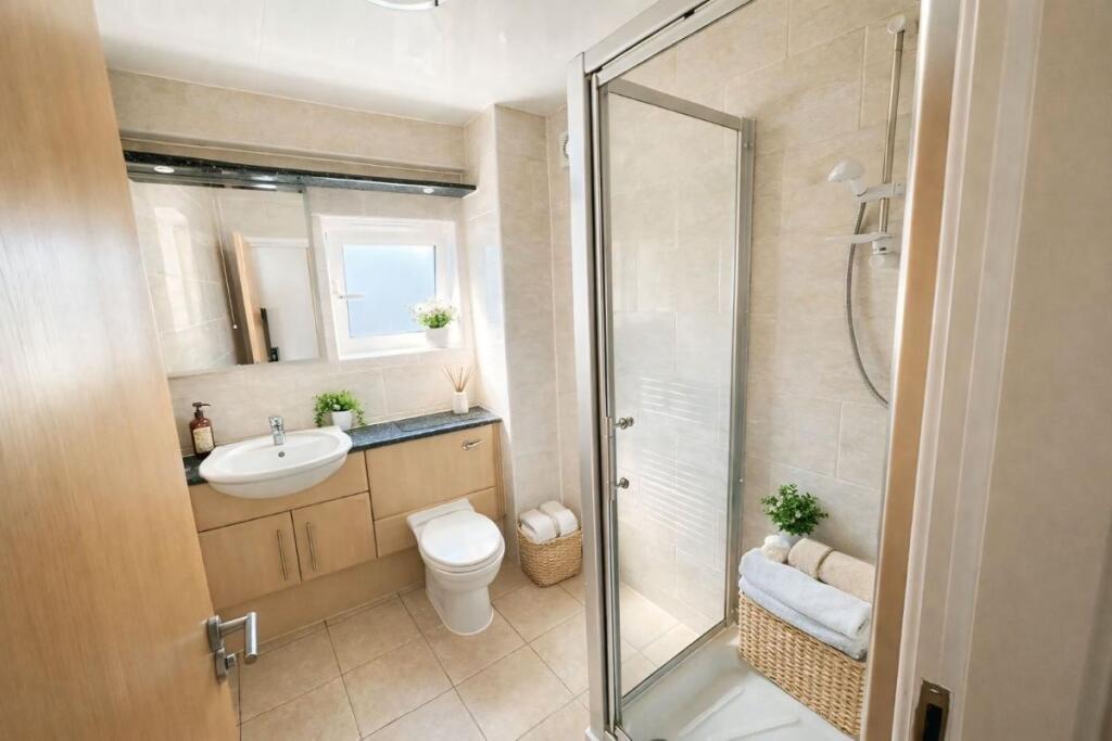 Apartment in Sheffield - More