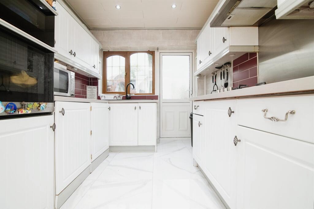 Additional image 7 of Kelverley Grove, West Bromwich, B71