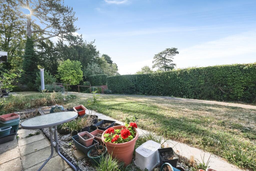 Apartment in Worcester, Worcestershire - More