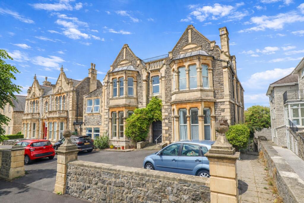 Main image of property: Grove Park Road, Hillside - Stunningly Presented & Spacious Ground Floor Flat
