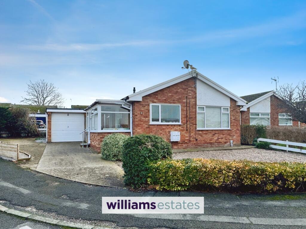 2-bed detached on Dwyfor Court, Prestatyn, LL19, £217,500