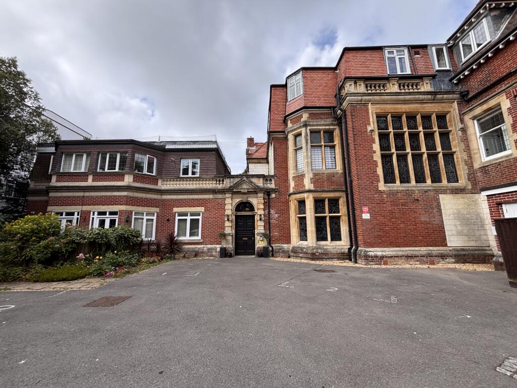 Main image of property: 5 Derby Road, BOURNEMOUTH