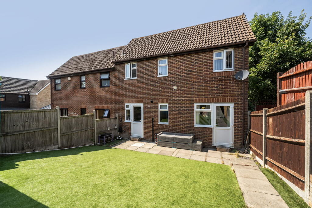 Main image of property: Two Bedroom | Semi Detached | Allocated Parking | Close to Railway Station |