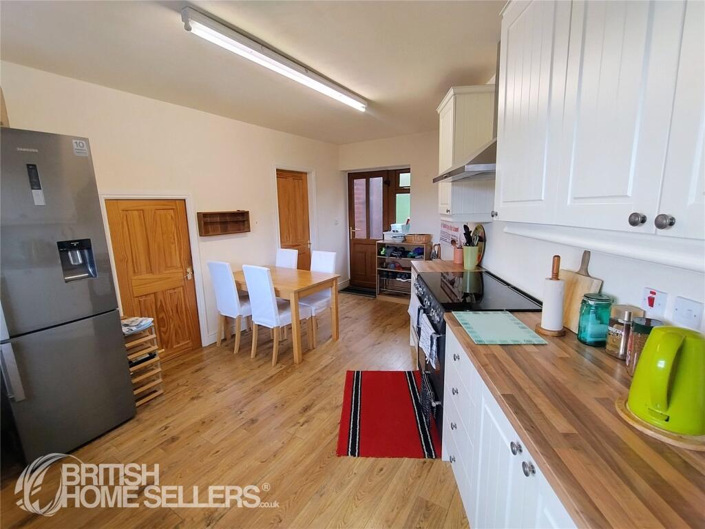 Additional image 2 of Old Lane, Birkenshaw, Bradford, West Yorkshire, BD11