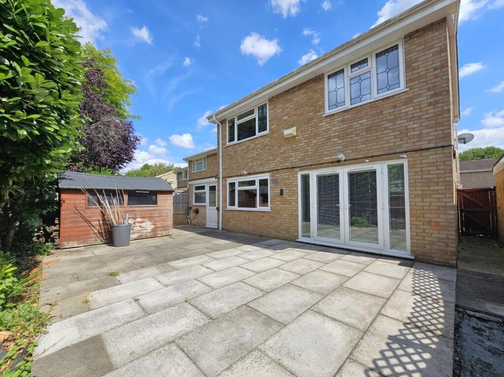 House in Northampton - View 5