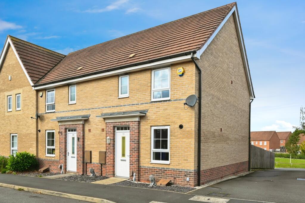 3-bed terraced on Gressingham Close, Forest Town, Mansfield, Nottinghamshire, NG19, £47,500